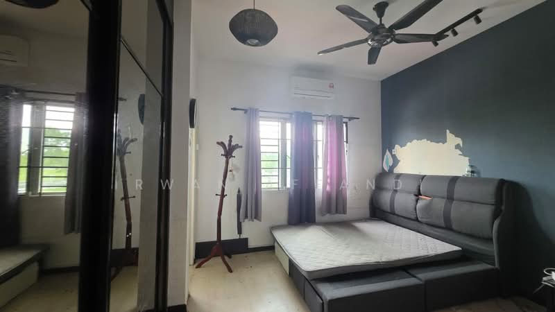 2-storey Terraced House for Sale in Bandar Saujana Putra (Tanjong Duabelas) - Irwan Affandi - Bedroom - PropertyGuru.com.my