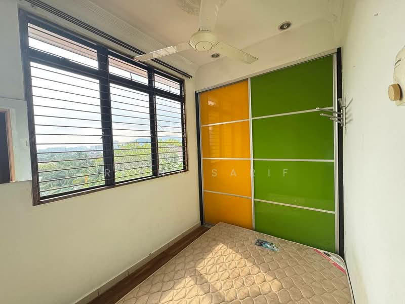 Rumah Teres 2 Tingkat untuk Dijual di Ampang (Selangor) - Reena Sarif - Bedroom - PropertyGuru.com.my