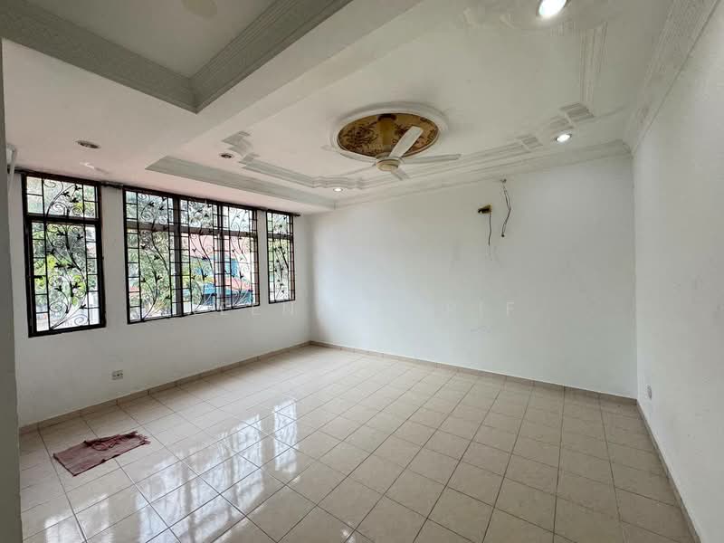 Rumah Teres 2 Tingkat untuk Dijual di Ampang (Selangor) - Reena Sarif - Interior - PropertyGuru.com.my