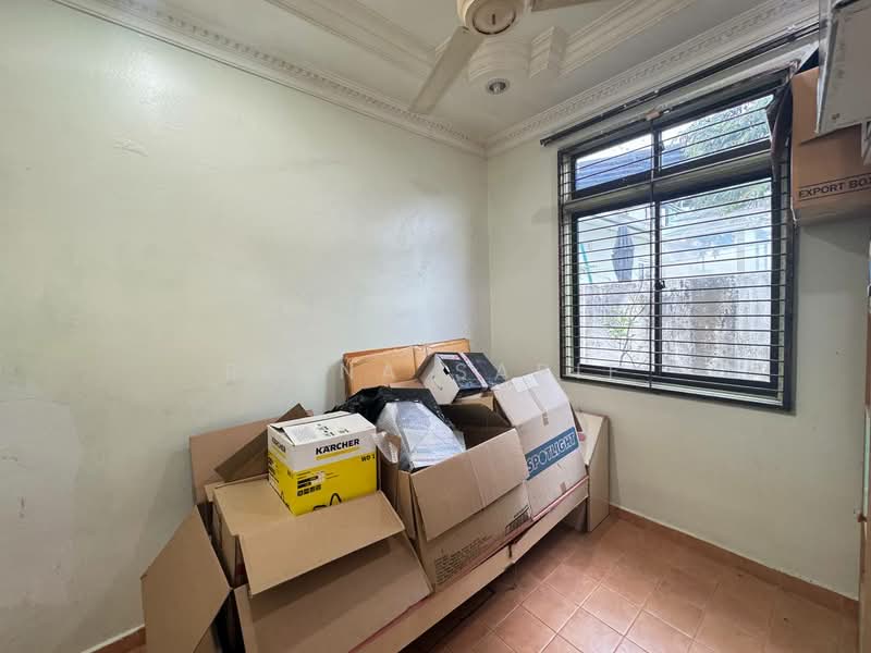 Rumah Teres 2 Tingkat untuk Dijual di Ampang (Selangor) - Reena Sarif - Interior - PropertyGuru.com.my