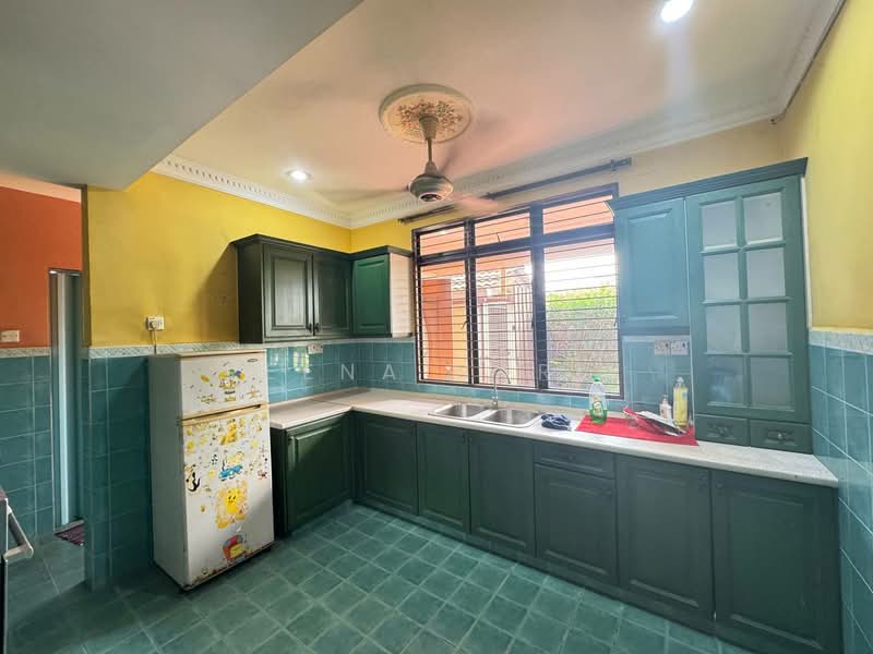 Rumah Teres 2 Tingkat untuk Dijual di Ampang (Selangor) - Reena Sarif - Kitchen - PropertyGuru.com.my