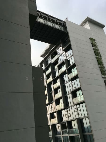Servis Apartment untuk Disewa di The Square @ One City - Chris See - Exterior - PropertyGuru.com.my