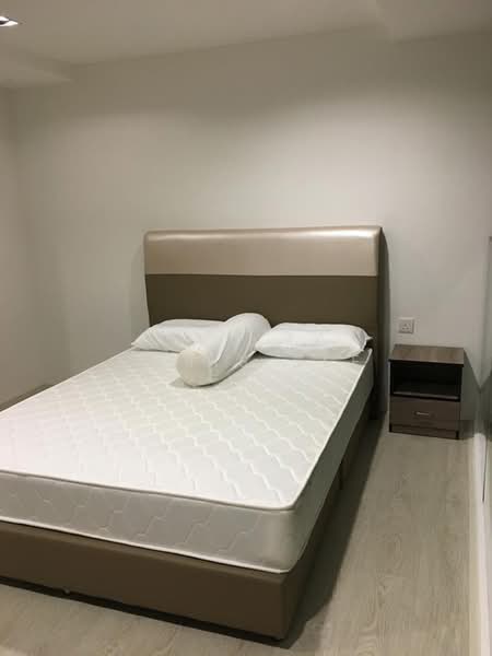Servis Apartment untuk Disewa di The Square @ One City - Chris See - Bedroom - PropertyGuru.com.my