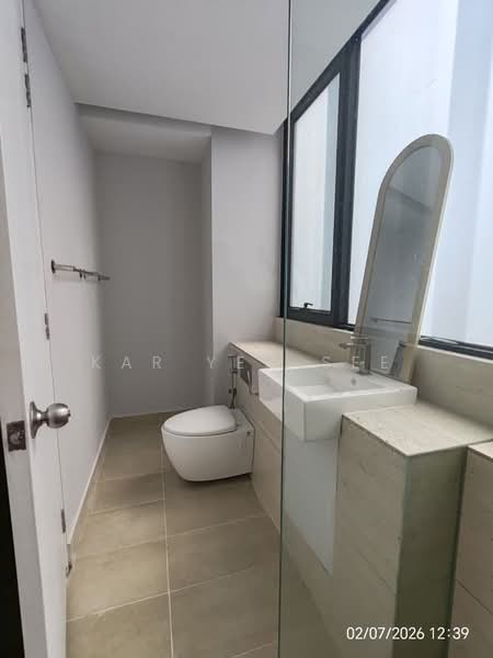 Servis Apartment untuk Disewa di Lumi Tropicana Serviced Residence - Kar Yen See - Bathroom - PropertyGuru.com.my
