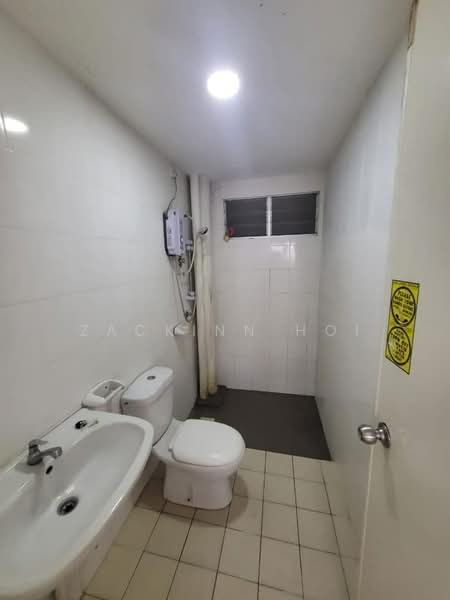 Apartment for Rent at Seri Jati - Zackinn Hoi - Bathroom - PropertyGuru.com.my