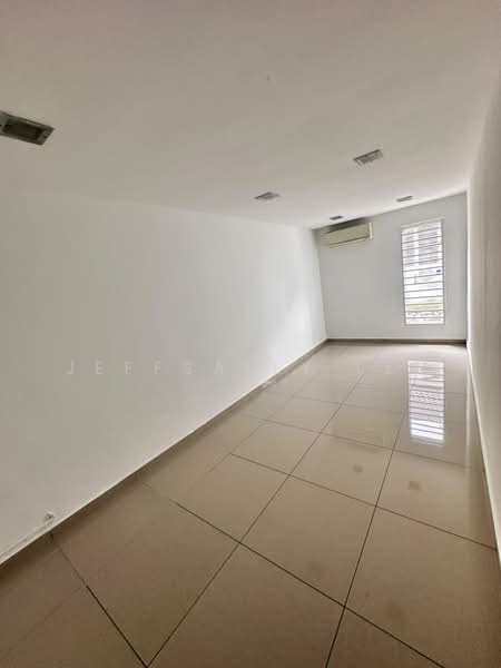 1.5-storey Terraced House for Sale in Usj 2 (Subang Jaya) - JeffSally Lee - PropertyGuru.com.my