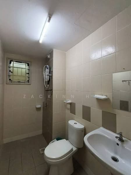 Apartment for Rent at Seri Jati - Zackinn Hoi - Bathroom - PropertyGuru.com.my