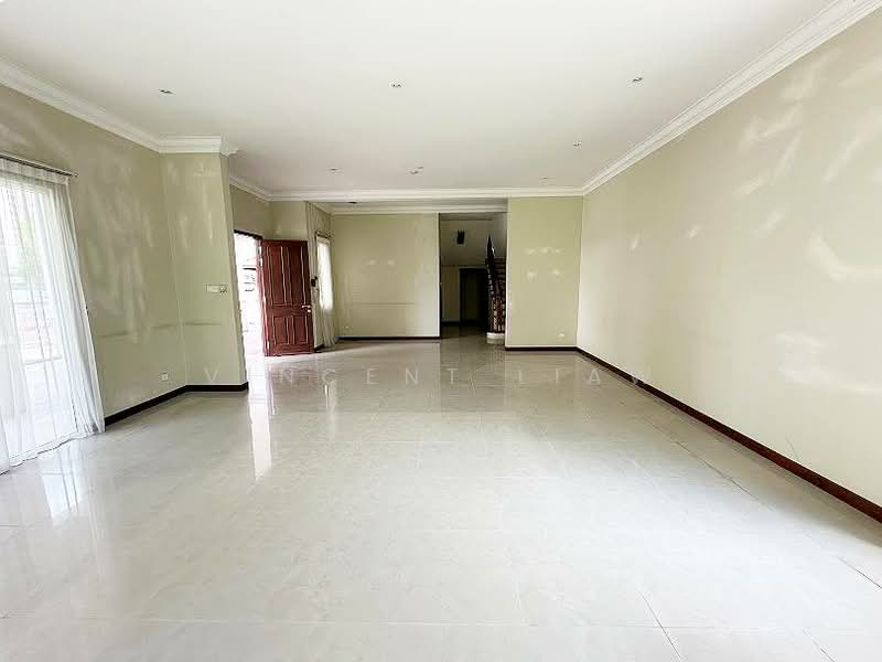 Bungalow House for Sale in Tropicana Golf, Tropicana Indah (Tropicana) - Vincent Liaw - Living Room - PropertyGuru.com.my