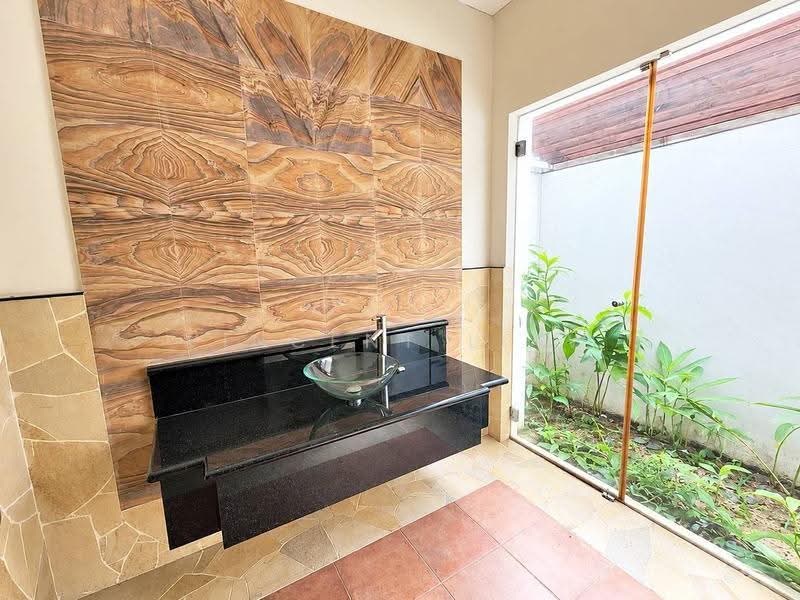 Bungalow House for Sale in Tropicana (Selangor) - Vincent Liaw - Bathroom - PropertyGuru.com.my