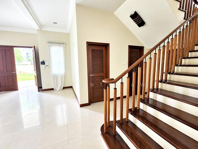 Bungalow House for Sale in Tropicana (Selangor) - Vincent Liaw - Entrance - PropertyGuru.com.my