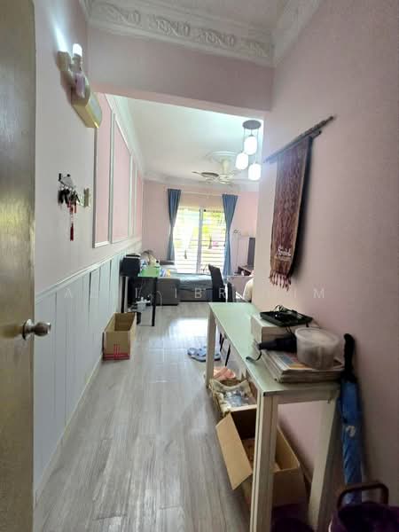 Apartment for Sale at Apartment Sri Hijauan - Azli Ibrahim - Corridor - PropertyGuru.com.my