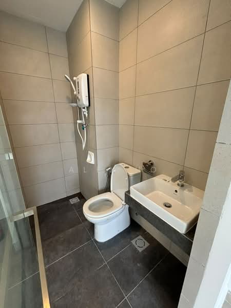 Servis Apartment untuk Disewa di Astrum Ampang - Alex Ho - Bathroom - PropertyGuru.com.my