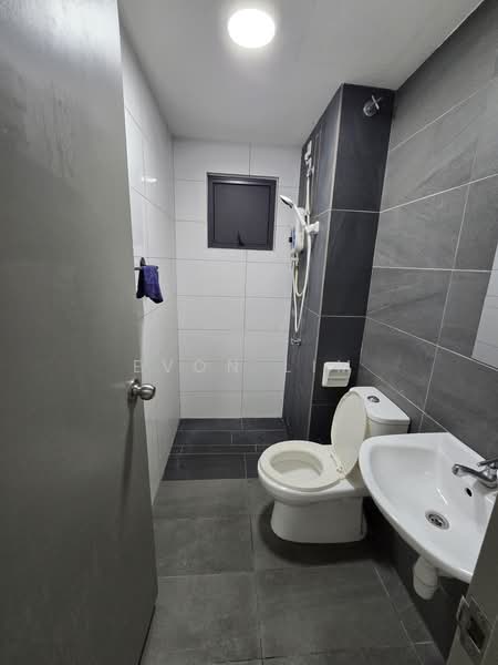 Service Residence for Rent at Traders Garden @ Cheras Selatan - Evon Lim - Bathroom - PropertyGuru.com.my