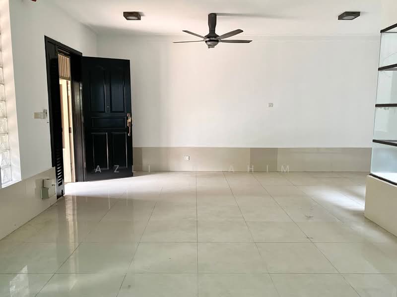 2-storey Terraced House for Sale in Bukit Jelutong (Shah Alam) - Azli Ibrahim - Interior - PropertyGuru.com.my