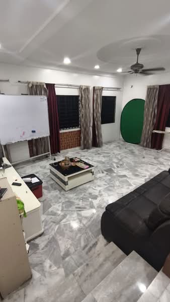 2-storey Terraced House for Sale in Bandar Sungai Long (Selangor) - Jayson chong - Living Room - PropertyGuru.com.my