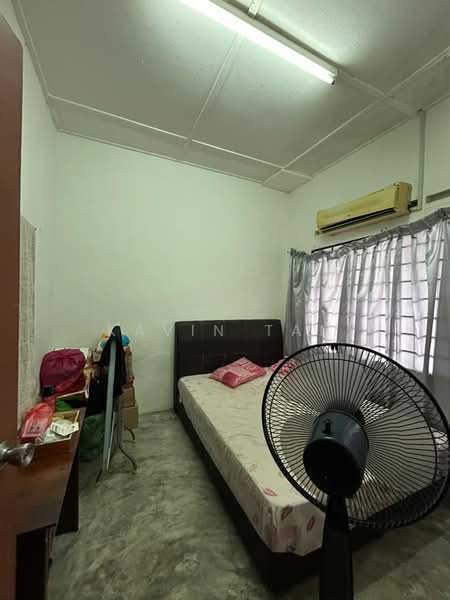 1-storey Terraced House for Sale in Skudai (Johor) - Kavin Tan - Bedroom - PropertyGuru.com.my