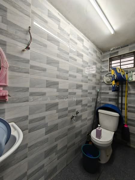 2-storey Terraced House for Sale in Taman Sri Pulai Perdana (Skudai) - Sharon Ng - Bathroom - PropertyGuru.com.my