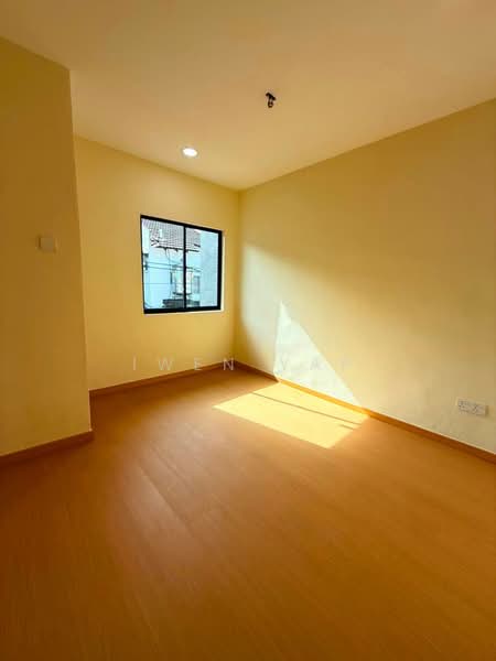 Rumah Teres 2 Tingkat untuk Dijual di Taman Skudai Baru (Skudai) - Iwen Yap - PropertyGuru.com.my