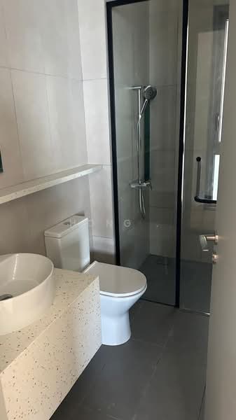 Condominium for Sale at The Meg Serviced Residence - Hong . - Bathroom - PropertyGuru.com.my