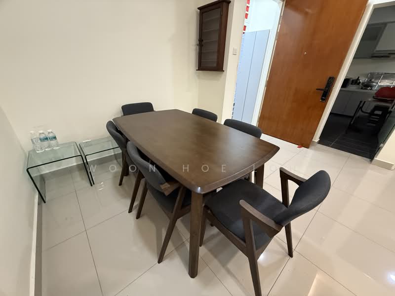 Servis Apartment untuk Disewa di SkyVille 8 @ Benteng 8 - Woon Hoe Loh - Dining Room - PropertyGuru.com.my