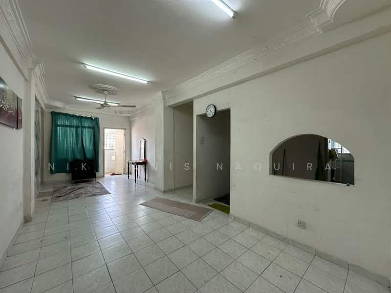 Apartment for Rent at Cheras Utama - Nik Hanis Naquira - Living Room - PropertyGuru.com.my