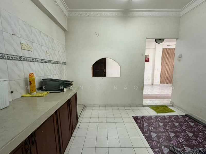 Apartment for Rent at Cheras Utama - Nik Hanis Naquira - Kitchen - PropertyGuru.com.my