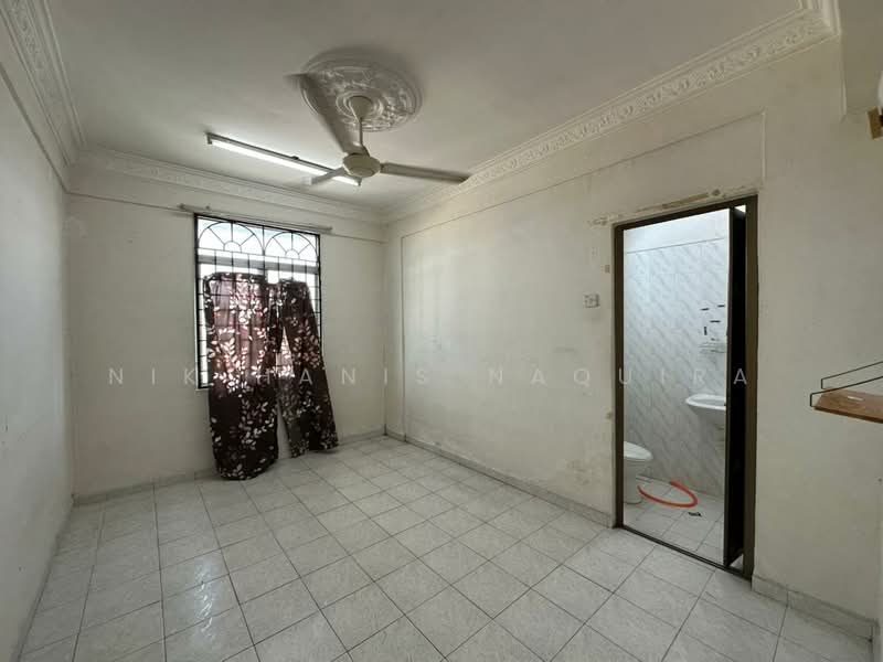 Apartment for Rent at Cheras Utama - Nik Hanis Naquira - Interior - PropertyGuru.com.my
