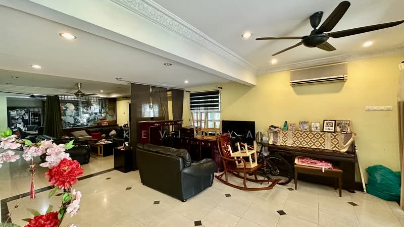 Rumah Banglo untuk Dijual di Taman Midah (Cheras) - Kevin Yai - Living Room - PropertyGuru.com.my