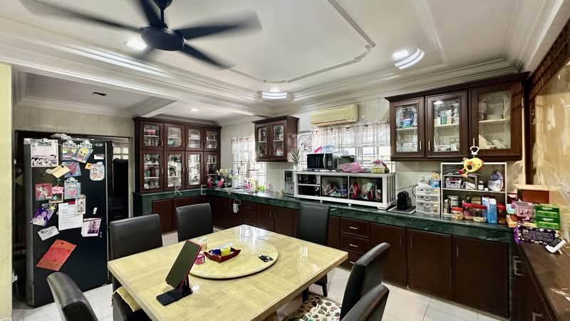Rumah Banglo untuk Dijual di Taman Midah (Cheras) - Kevin Yai - Kitchen - PropertyGuru.com.my