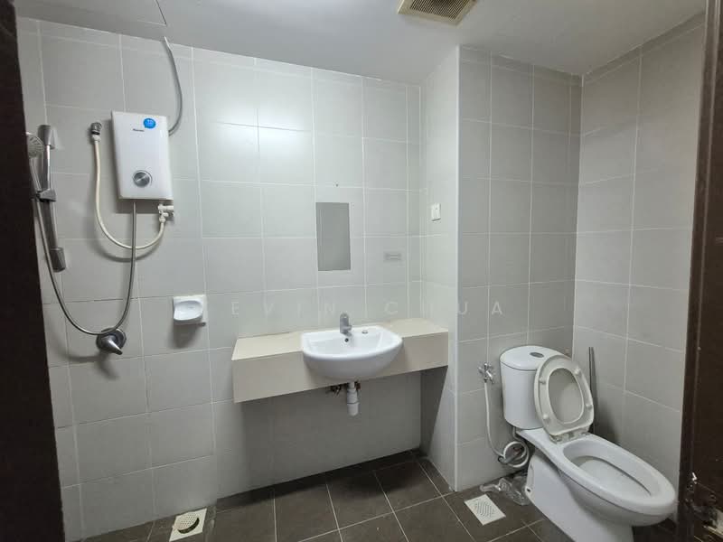 Apartment for Rent at Bayu Marina - Kevin Chua - Bathroom - PropertyGuru.com.my