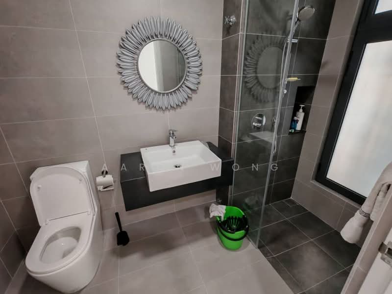 Service Residence for Rent at Sunway Belfield - Aaron Wong - Bathroom - PropertyGuru.com.my
