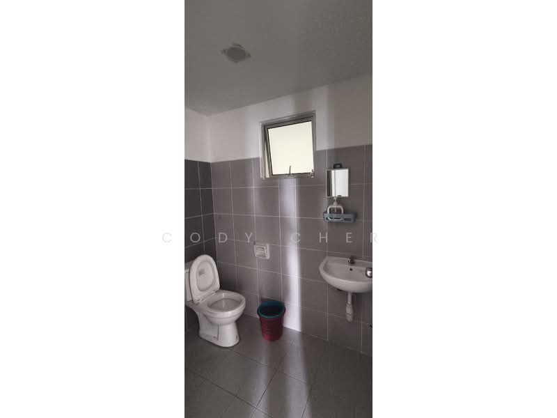Pangsapuri untuk Disewa di Lily Apartment @ Kuchai Lama - Cody Cher - Bathroom - PropertyGuru.com.my