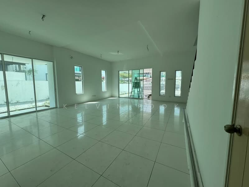 Semi-Detached House for Sale in Port Dickson (Negeri Sembilan) - Kelvin Pook - Living Room - PropertyGuru.com.my
