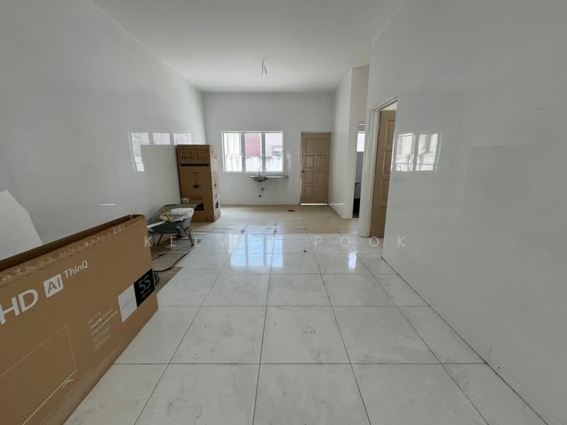 Semi-Detached House for Sale in Port Dickson (Negeri Sembilan) - Kelvin Pook - Interior - PropertyGuru.com.my
