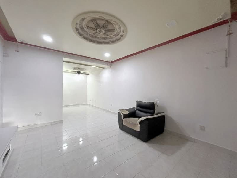 Rumah Teres untuk Dijual di Taman Mutiara Rini (Skudai) - Eunice Ng - Living Room - PropertyGuru.com.my