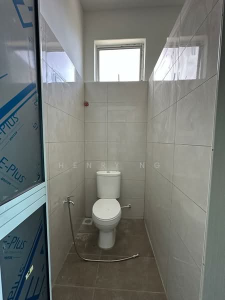 Gudang untuk Dijual di Sungai Petani (Kedah) - Henry Ng - Bathroom - PropertyGuru.com.my