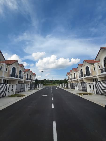 2-storey Terraced House for Sale in Permas Jaya (Johor Bahru) - Eddie Tam - Exterior - PropertyGuru.com.my