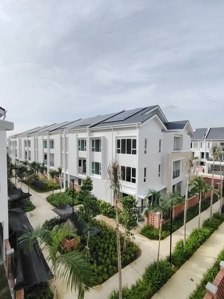 Semi-Detached House for Rent in Seri Tanjung Pinang (Tanjung Tokong) - Lenny Goon - Exterior - PropertyGuru.com.my