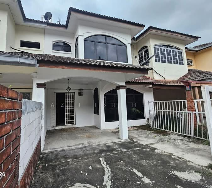 Rumah Teres 2 Tingkat untuk Dijual di Bandar Sungai Long (Selangor) - Azli Ibrahim - Exterior - PropertyGuru.com.my