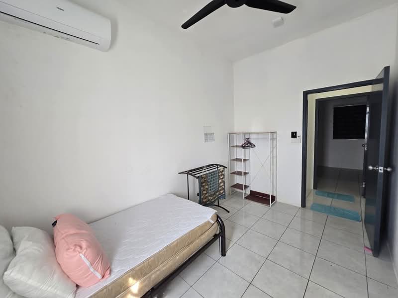 Apartment for Rent at Kita Ria @ Cybersouth - Joshua Fan - Bedroom - PropertyGuru.com.my
