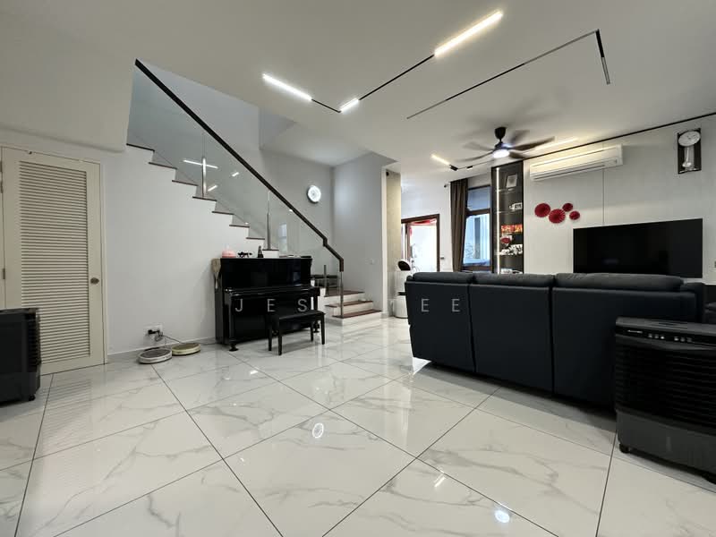 Semi-Detached House for Sale in Setia Alam (Selangor) - Jess Tee - Living Room - PropertyGuru.com.my