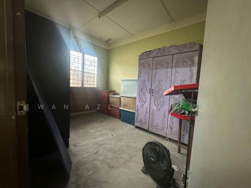 1-storey Terraced House for Sale in Taman Perepat Indah (Kapar) - Wan Azlan Ahmad - PropertyGuru.com.my
