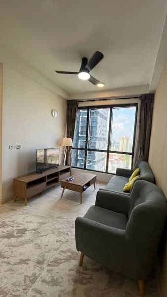 Servis Apartment untuk Disewa di Setia Sky 88 - Chun Yang - Living Room - PropertyGuru.com.my