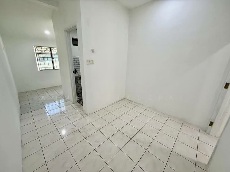 2-storey Terraced House for Sale in Kota Perdana (Seri Kembangan) - Ammeer Nadzrai - Interior - PropertyGuru.com.my