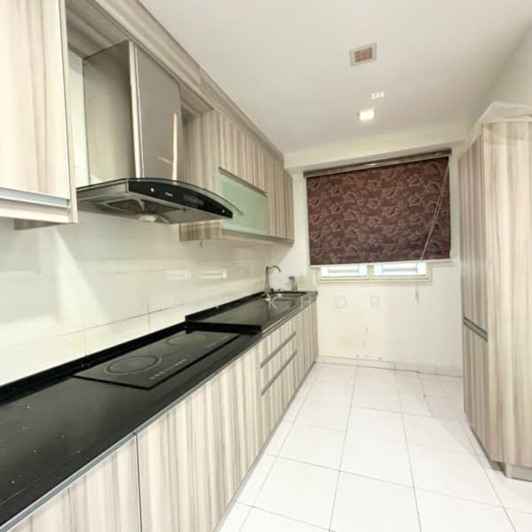 Pangsapuri untuk Dijual di Pinang Laguna - Ann Khor - Kitchen - PropertyGuru.com.my