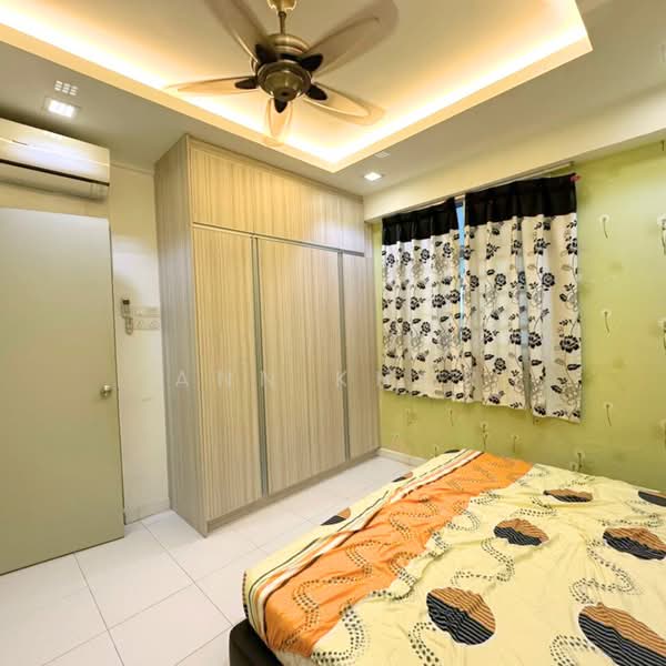 Pangsapuri untuk Dijual di Pinang Laguna - Ann Khor - Bedroom - PropertyGuru.com.my