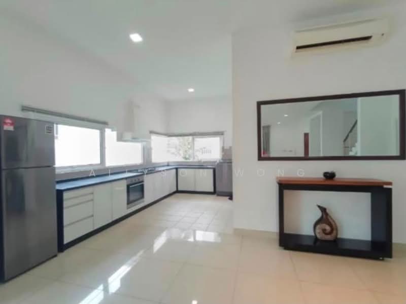 Bungalow for Rent in Cyberjaya (Selangor) - Allyson Wong - Kitchen - PropertyGuru.com.my