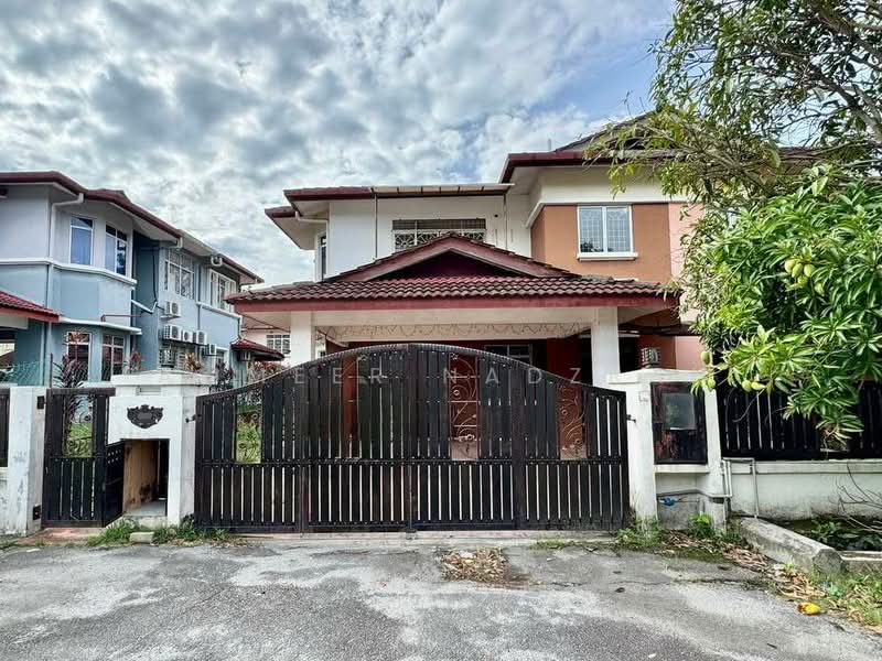 Rumah Berkembar untuk Dijual di Bandar Seri Putra (Bangi) - Ammeer Nadzrai - Exterior - PropertyGuru.com.my
