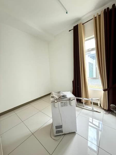 Rumah Berkembar untuk Dijual di Taman Mewah (Lunas) - Aswad . - Interior - PropertyGuru.com.my