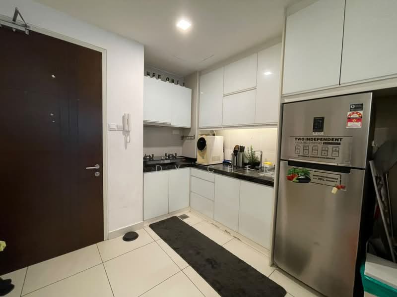 Pangsapuri untuk Disewa di Central Residence @ Sungai Besi - Cody Cher - Kitchen - PropertyGuru.com.my
